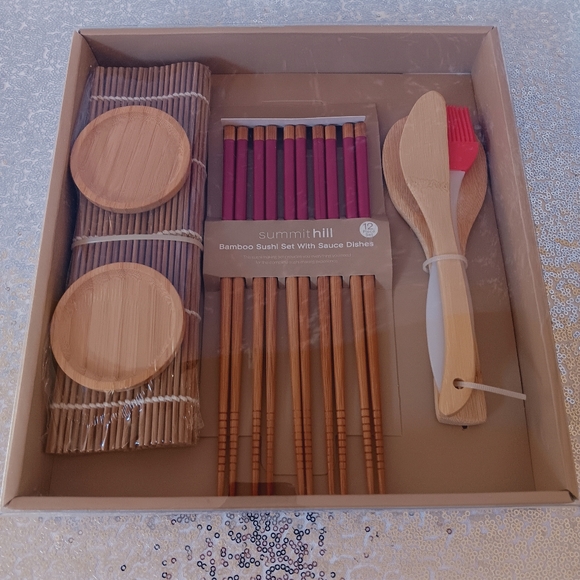 Bamboo Sushi Set with Sauce Dishes 12 pc - Picture 2 of 6